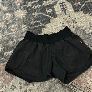 Lululemon Athletica Black Athletic Shorts Lightweight Moisture-Wicking